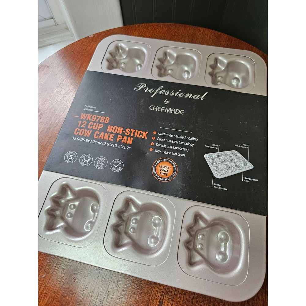NEW CHEFMADE WK9788 12 Cup‎ Non-Stick Cow Cake Pan Professional